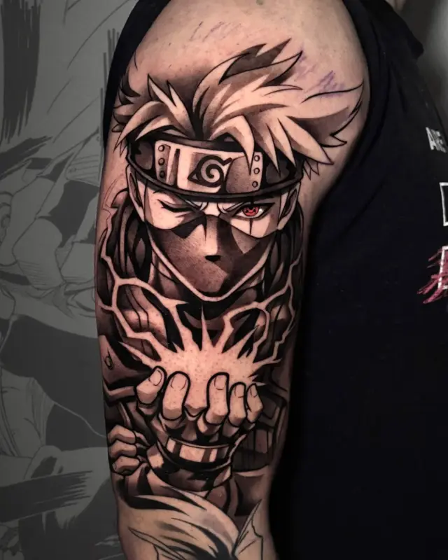 Tatuaje de Kakashi Hatake con Chidori en el brazo realizado en Yokai Tattoo Málaga